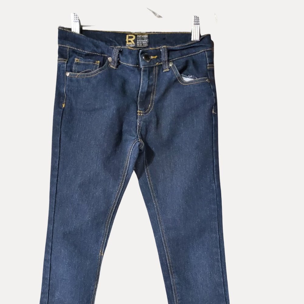 LR SCOOP BOYS 10/12 GENTLY USED